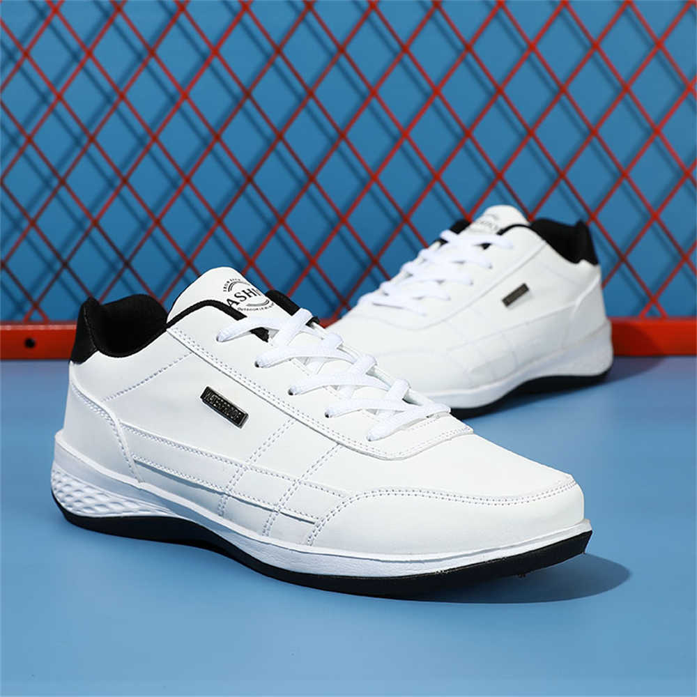 أحذية رجالية رسمية بيضاء مقاس  - مراجعة Mens Fashion Trainers وسعره